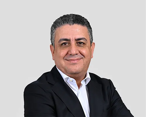 Nidhal-Elmahfoudhi-(Head-of-Trade-and-Structured-Commodity-Finance)